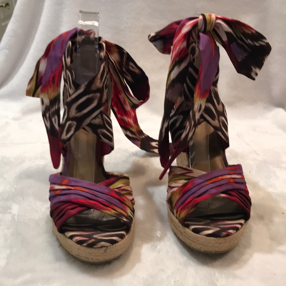 Bohemian Animal Print Wedges Size 7 ✂️ Reduced